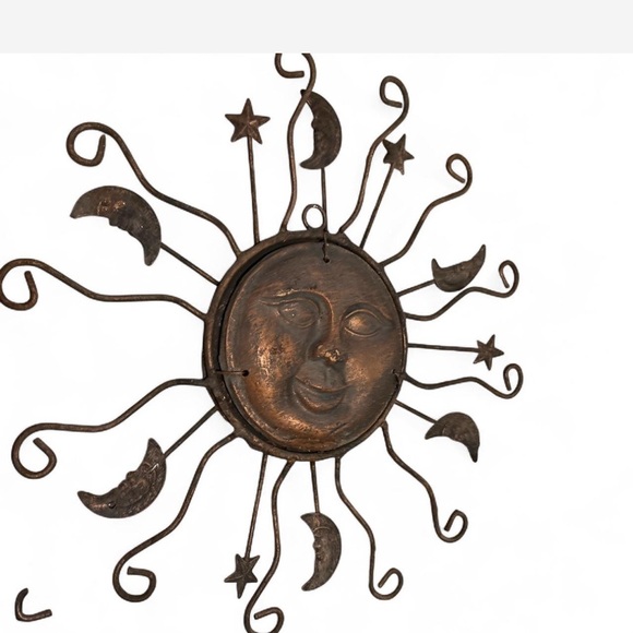 One Vintage Sun & Moon Celestial Metal Rustic Wall Decor 14x14” - Picture 8 of 10